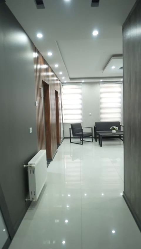 کلینیک زیبایی گلورا