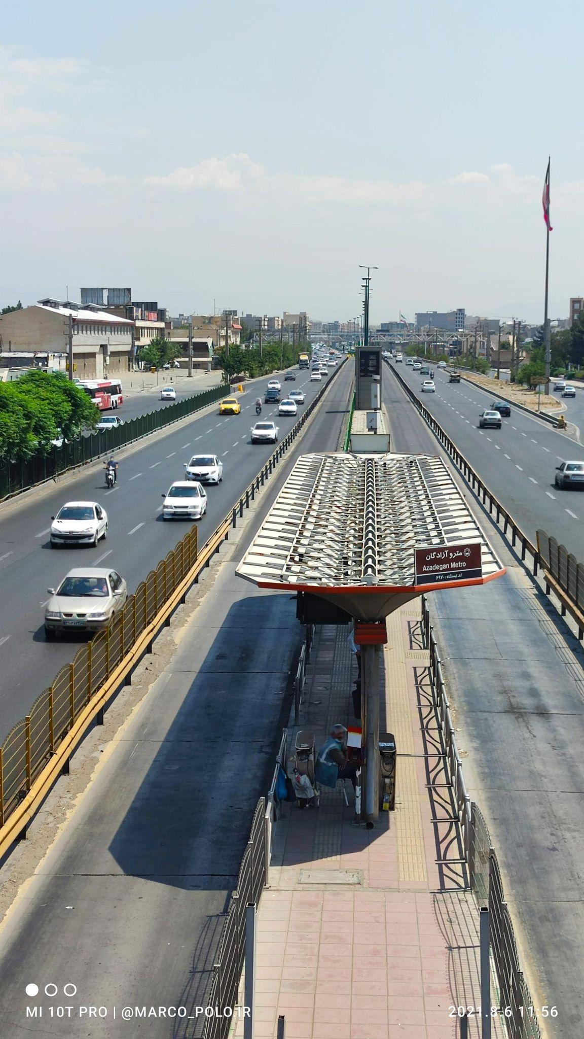 ایستگاه اتوبوس مترو آزادگان