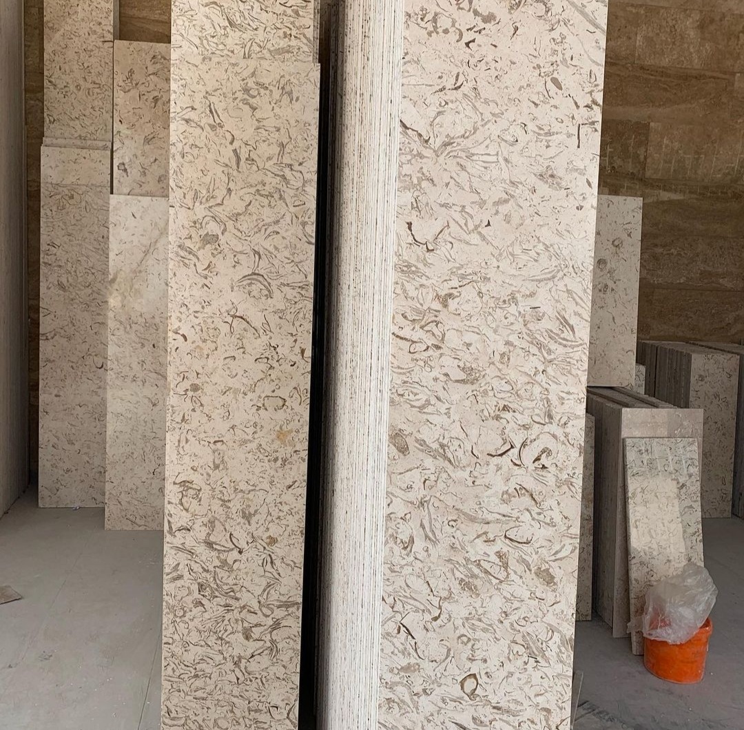 سنگبری جبال یزد ،سنگ مرمریت پرطاوسی یزد