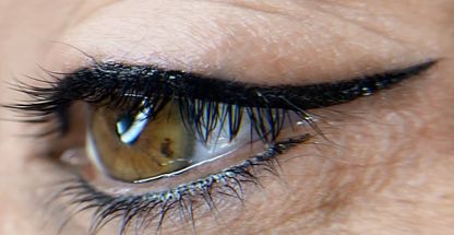 آرایش دائم میکروبلیدینگ شید لب و بن مژه