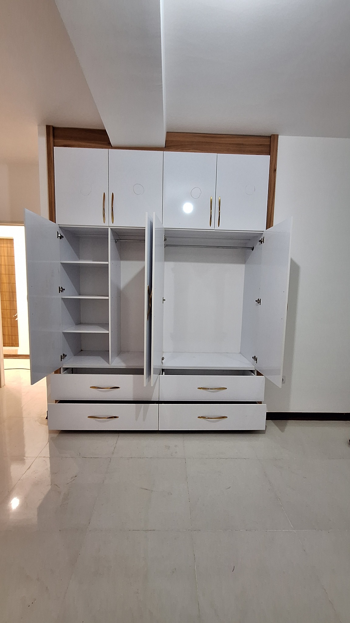 تعمیرات تخصصی کابینتMDF