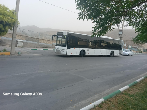 ایستگاه اتوبوس پایانه سرافرازان