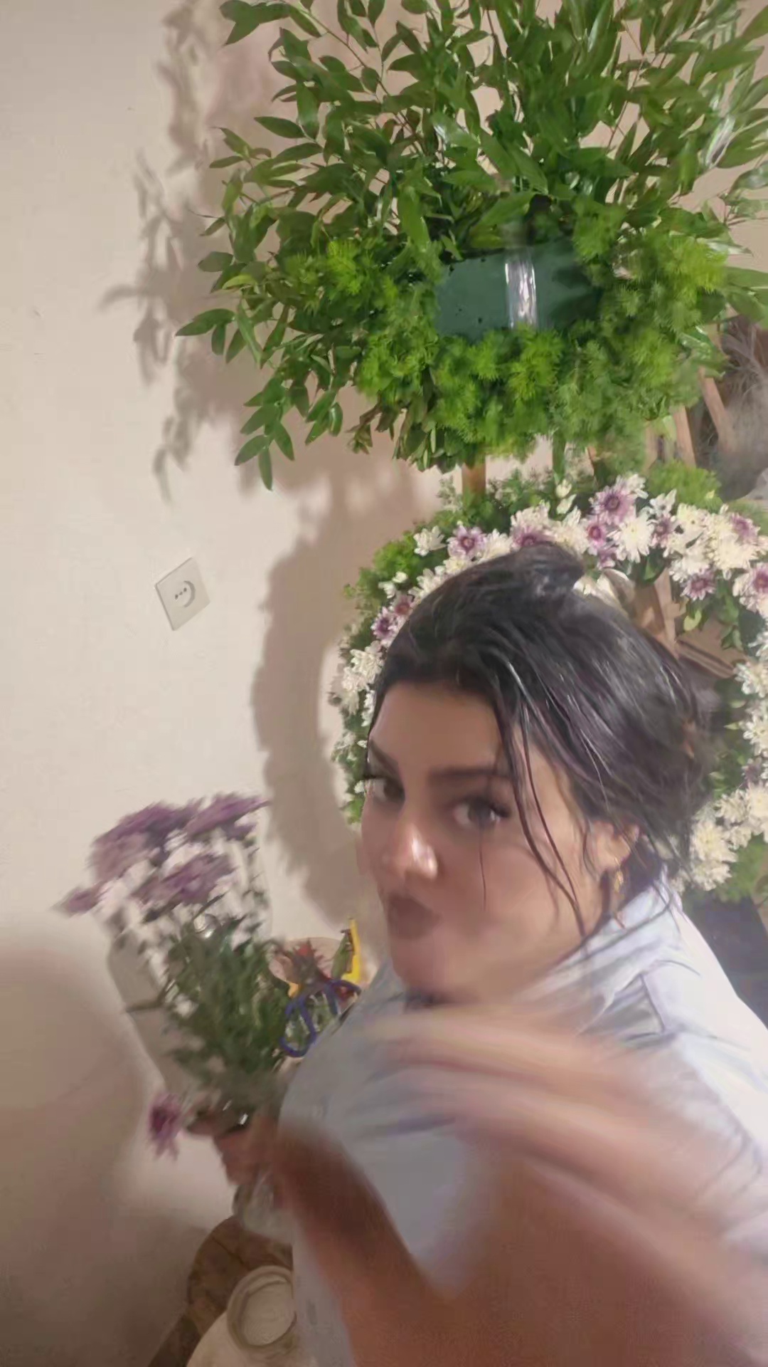 گلفروشی گیلدخت مهشید همتی