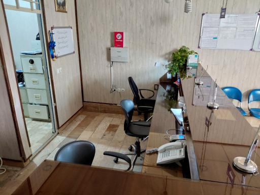آموزشگاه رانندگی باران