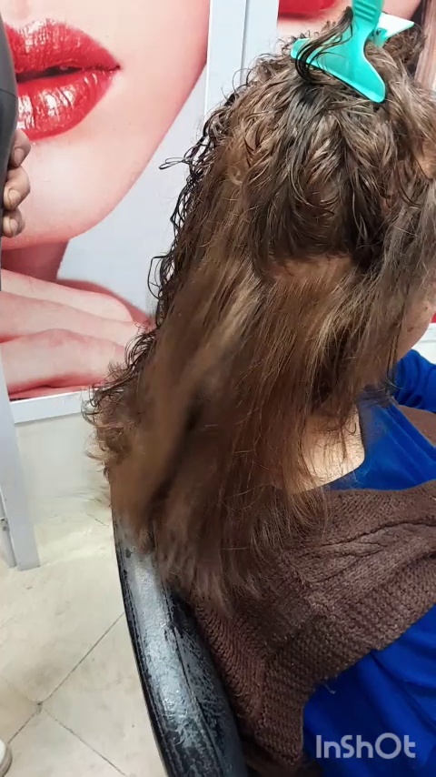 سالن زیبایی مهتاب بیوتی