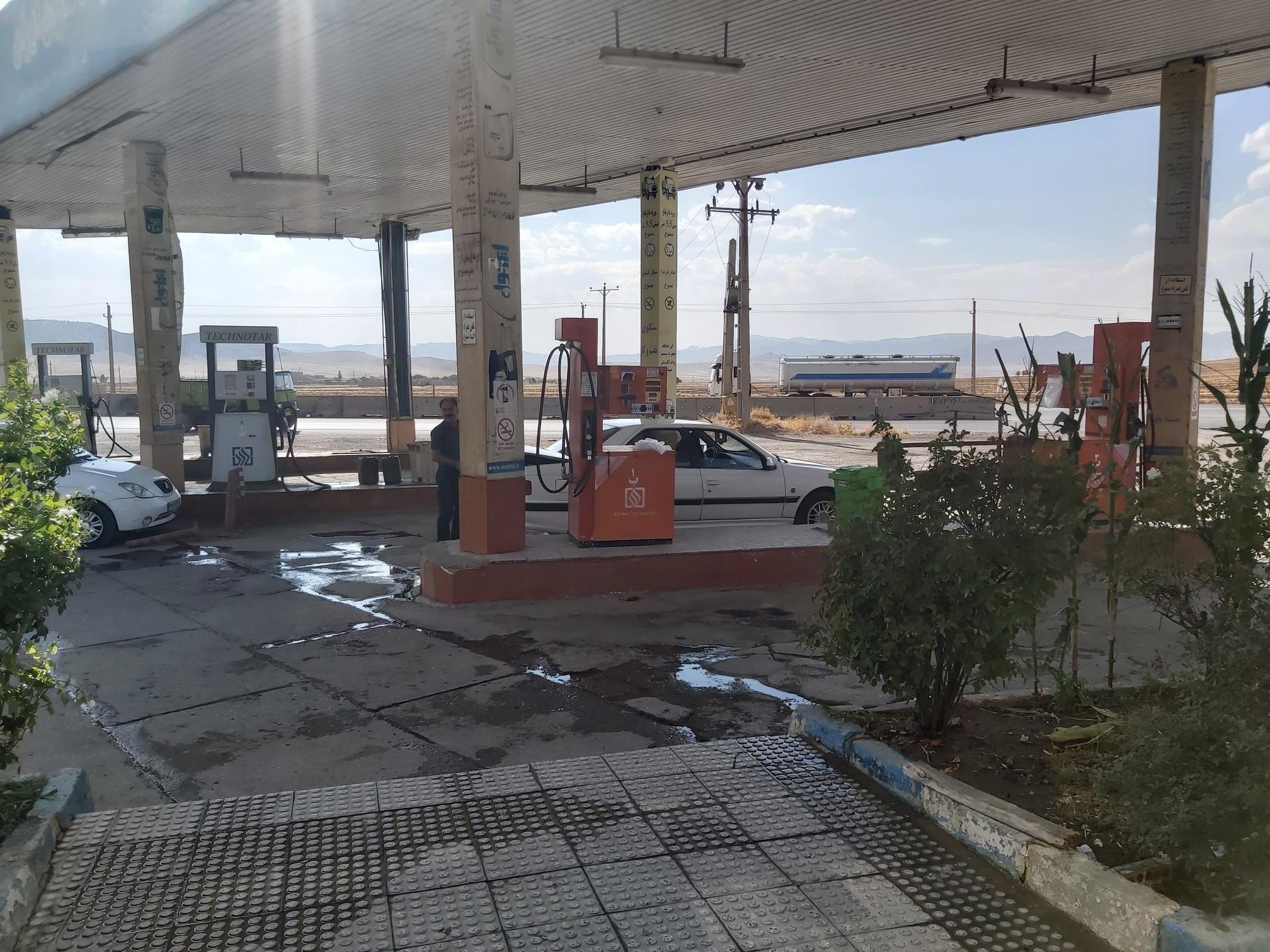 جایگاه سوخت جلیلیان