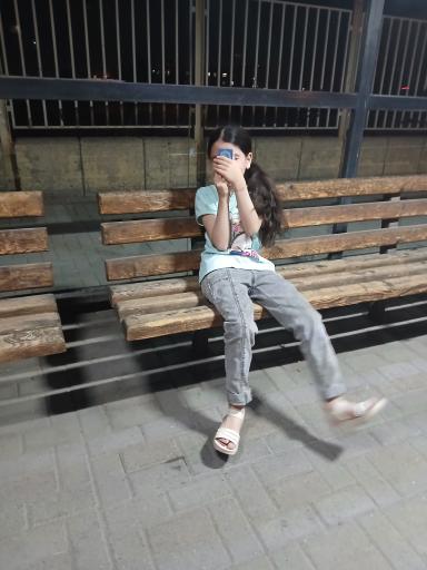 ایستگاه اتوبوس پیروزی 24