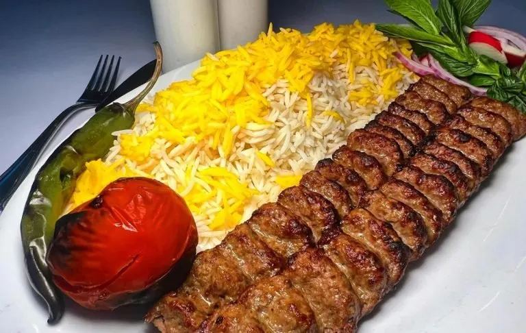 تهیه غذا ی امیر
