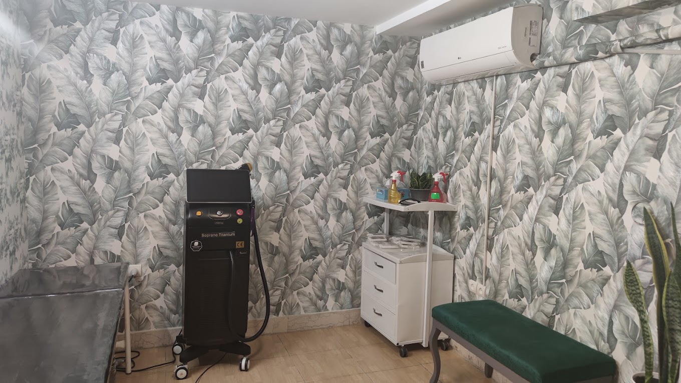 مرکز لیزر موهای زائد و لاغری آترین