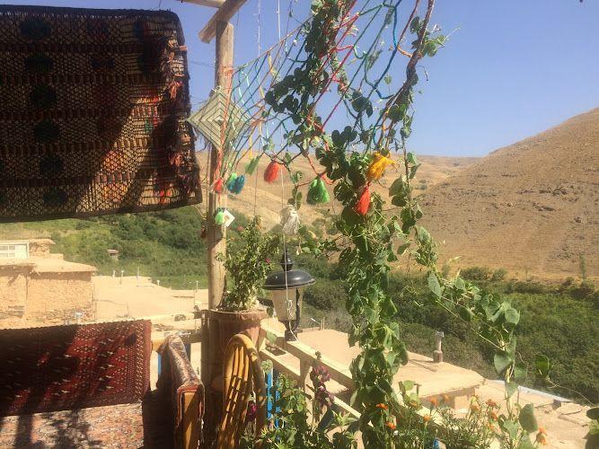 اقامتگاه بوم گردی آرتینا