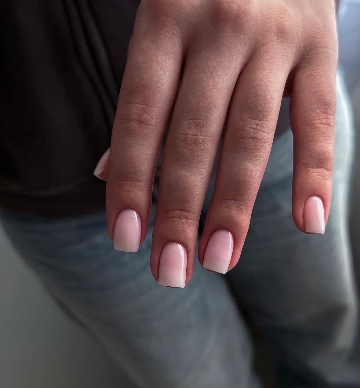 خدمات کاشت ناخن ماهرخ