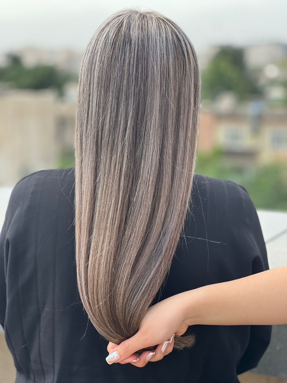 سالن زیبایی و تخصصی مو لُما