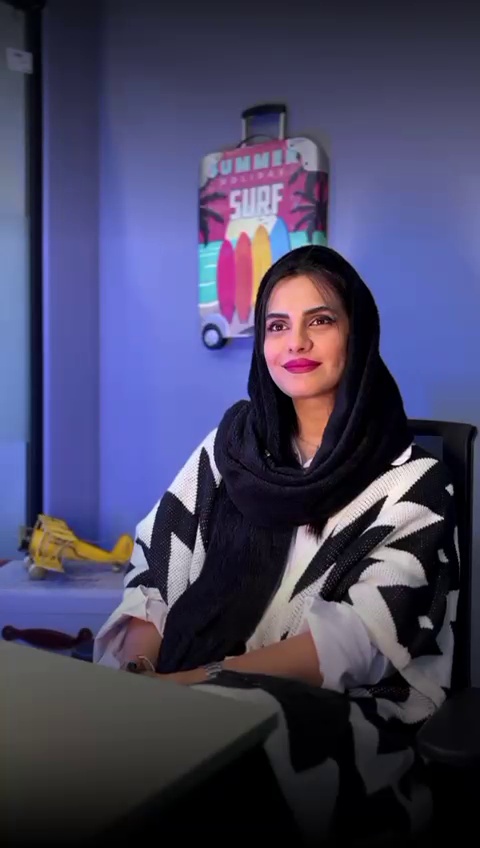 آژانس سفرهای ملوکانه(قطار نداریم)