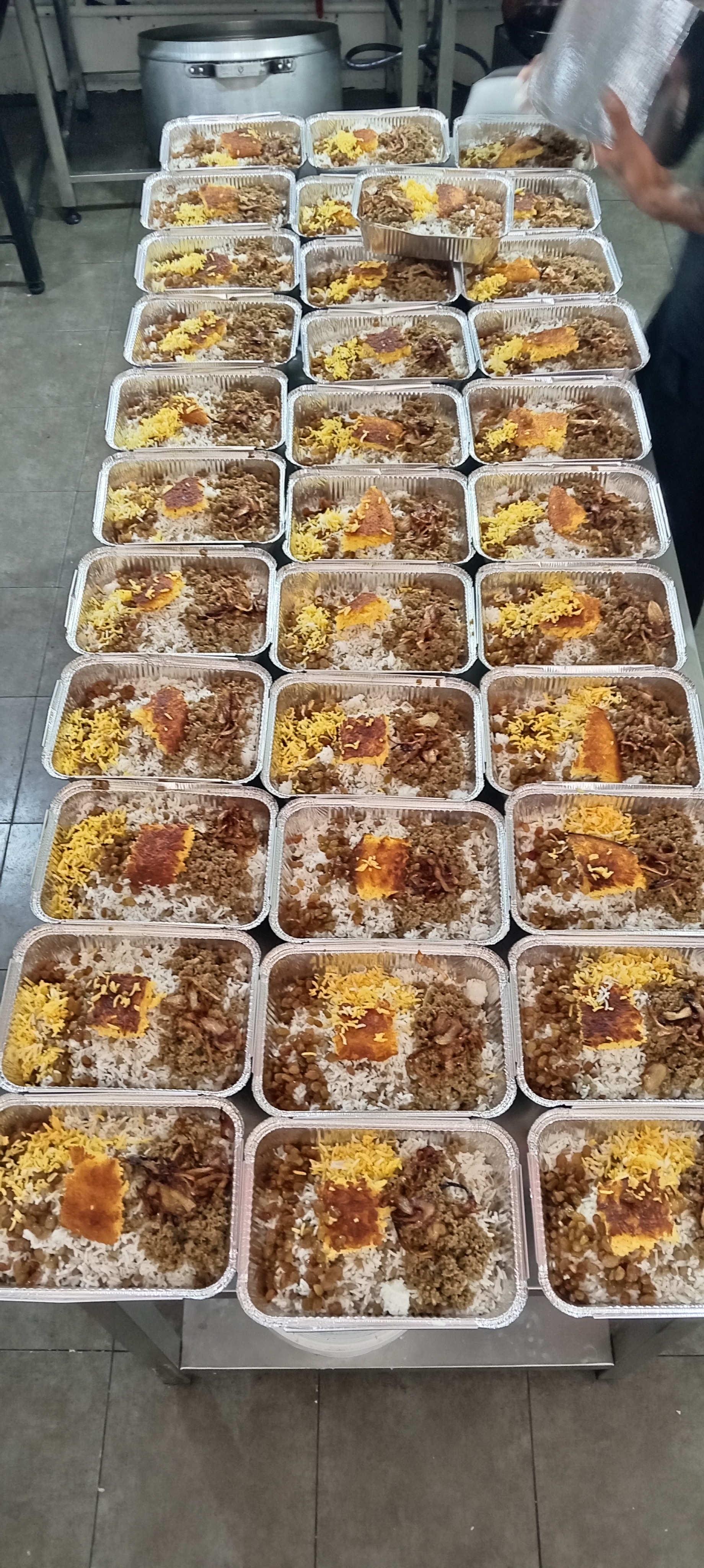 کترینگ آتا بناب (دوستان)