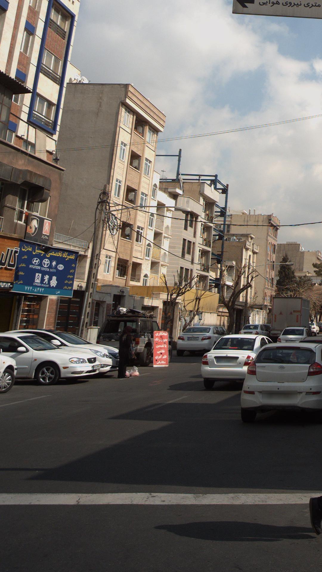 تعمیرگاه تخصص اتومبیل مدرن 