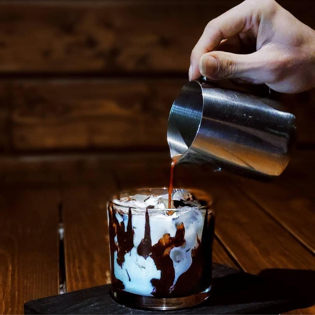 کافی شاپ نمیرا