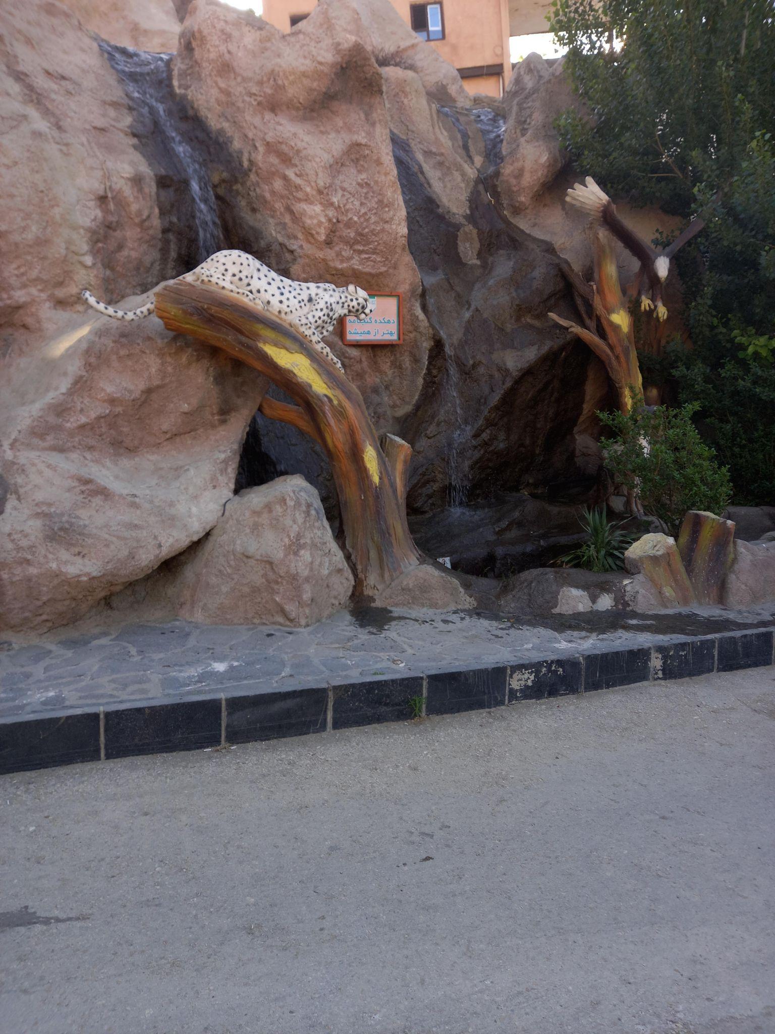 سنگ نوشته های باستانی گنجنامه