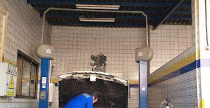 نمایندگی و تعمیرگاه ایران خودرو در میدان امام خمینی (توپخانه) - کد 1004