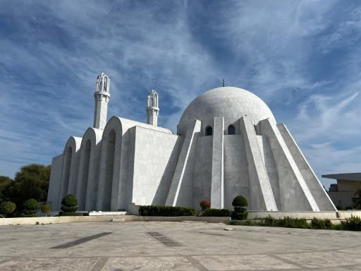 مسجد ثامن الحجج
