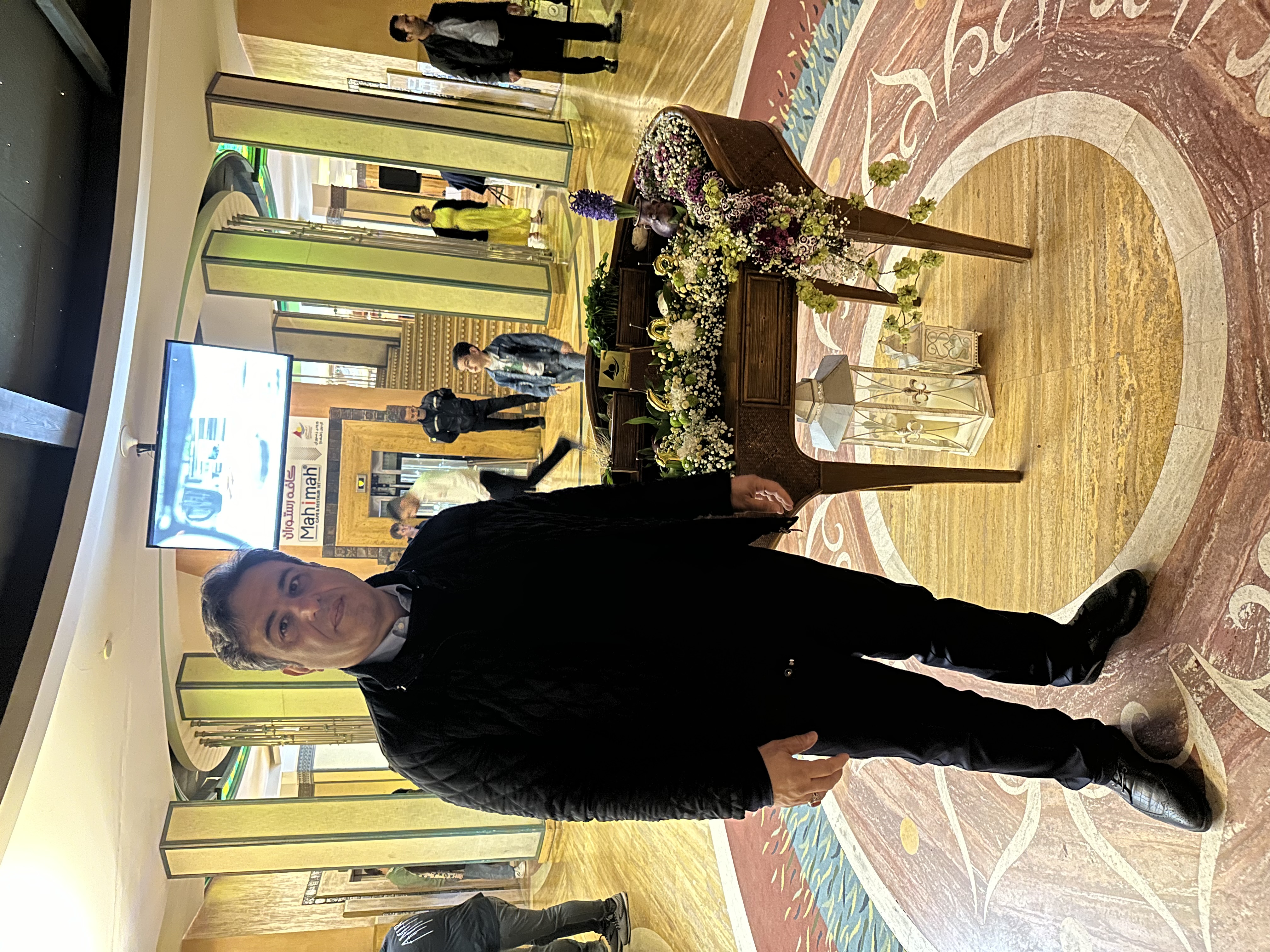 جراح مغز و ستون فقرات دکتر حمید خردمند