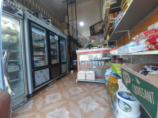 لبنیات عظیمی
