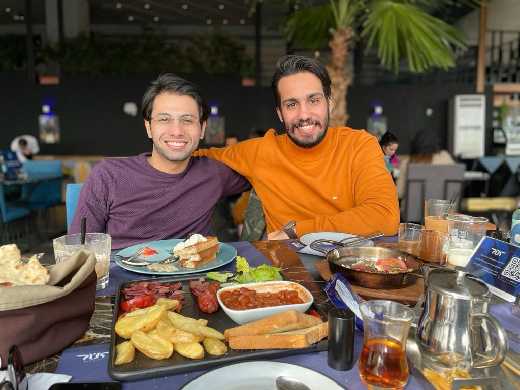 کافی شاپ روشا