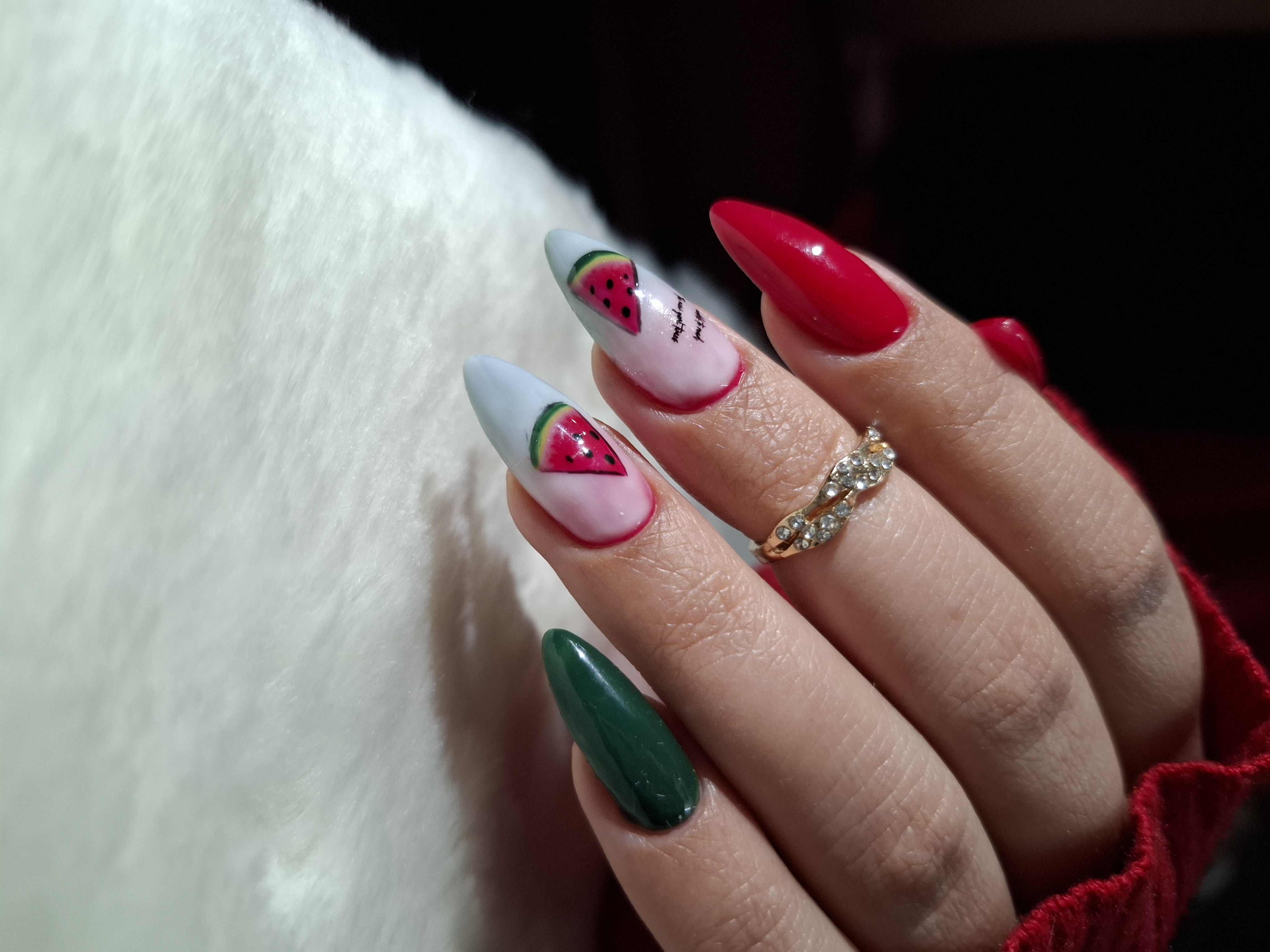 خدمات تخصصی ناخن کوثر