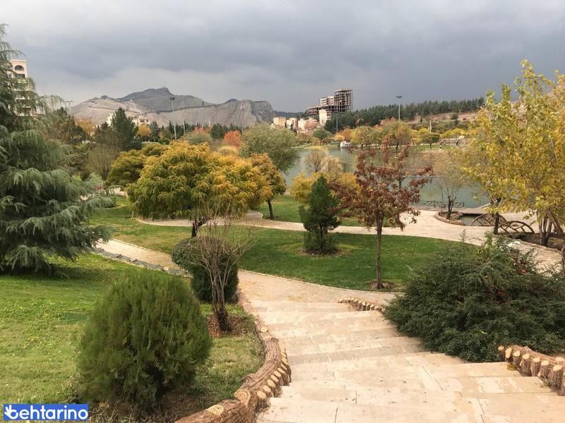 پارک زیبا کنار