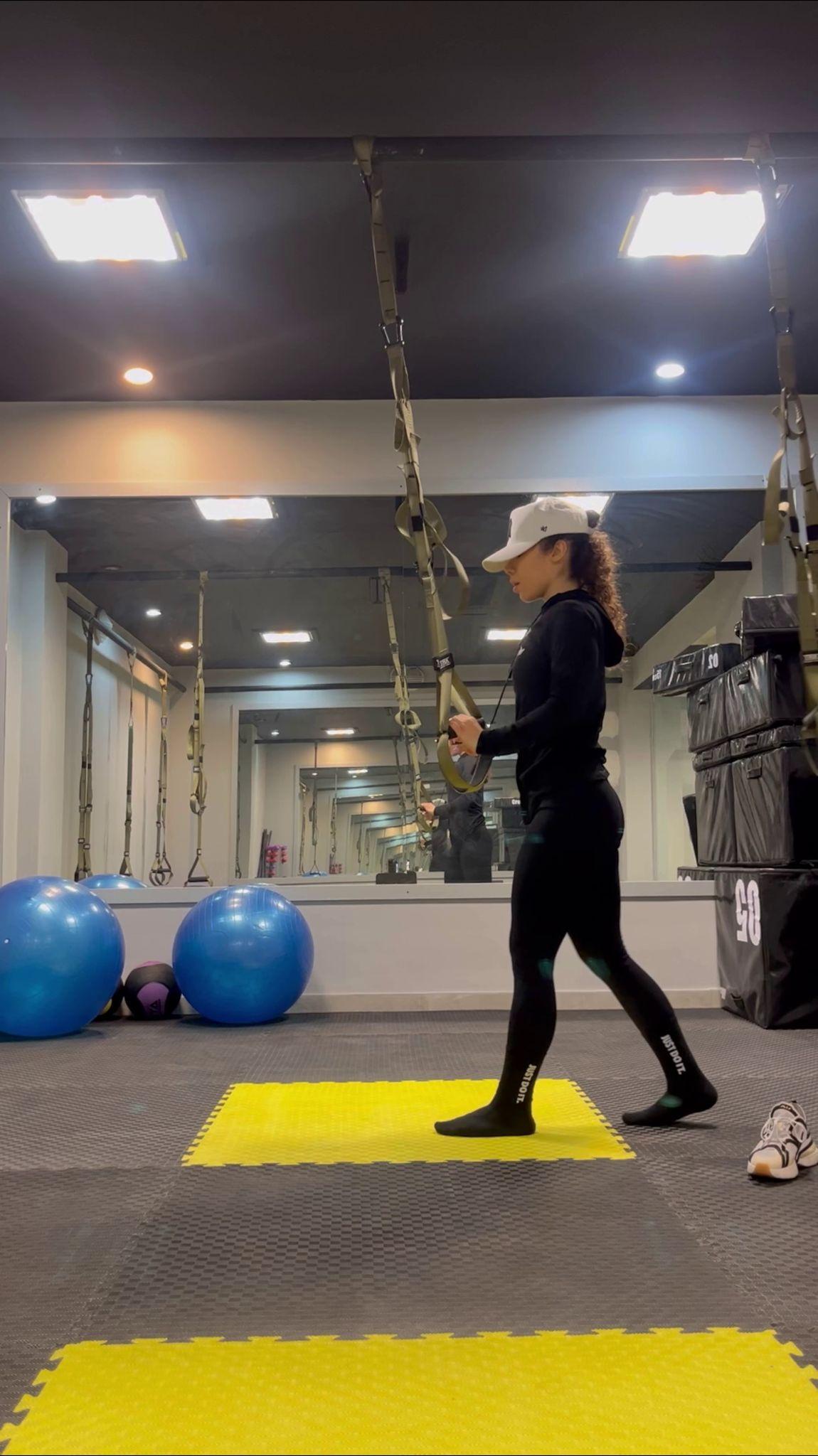 كلاس تي ار ايكس بانوان