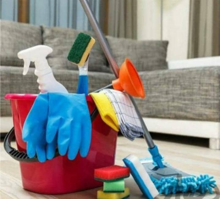 امجد محمودی