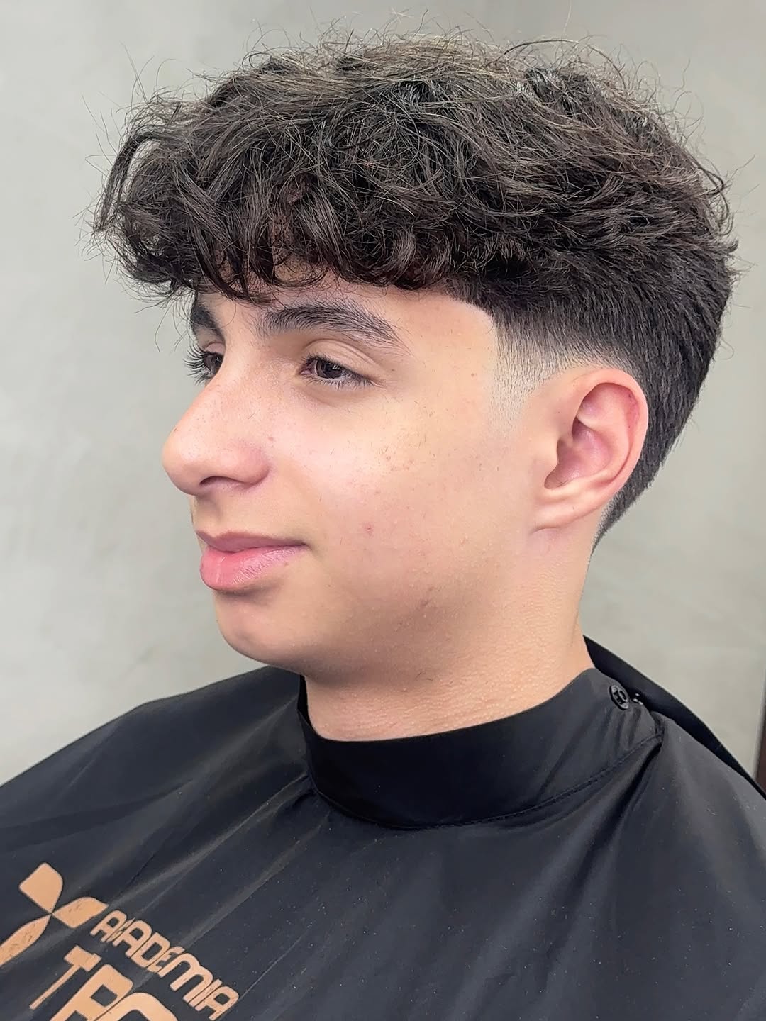 آرایشگر مرادی فر