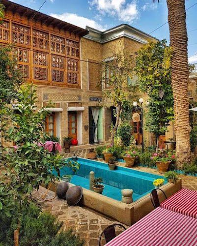 Darb-e Shazdeh Boutique Hotel
