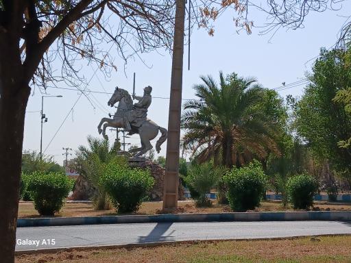تندیس یعقوب لیث صفاری