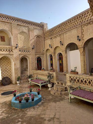 Afzal Traditional House