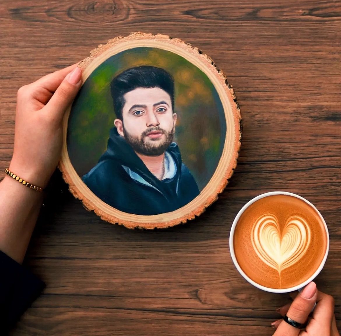 نقاشی روی چوب برومند