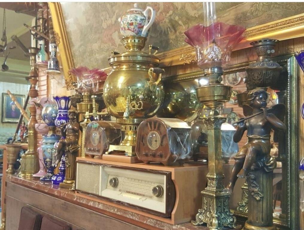 رستوران جهان نما