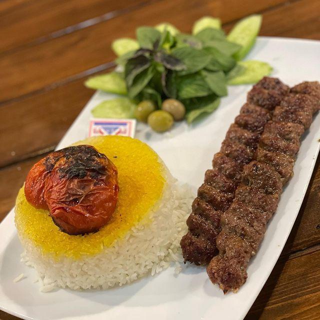 کافه رستوران پاویون