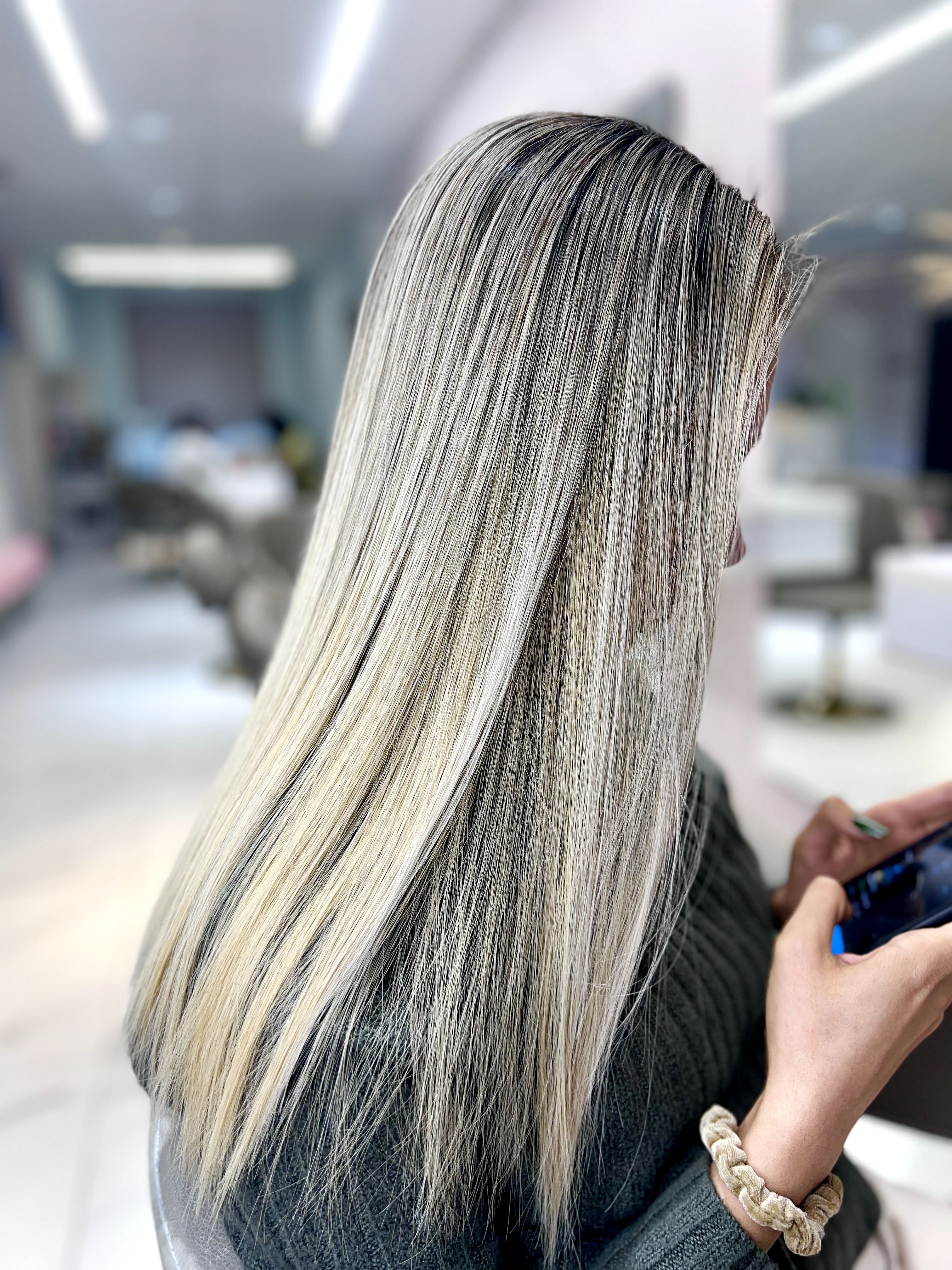 خانه ی رنگ و مش مهرا