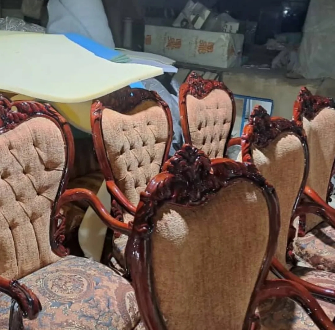 تعمیرات مبلمان رویان