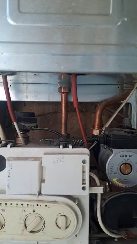 تعمیرات پکیج دیواری  ایزدی