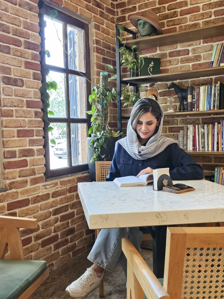 روانشناس و زوج درمانگر سمانه سبزعلی