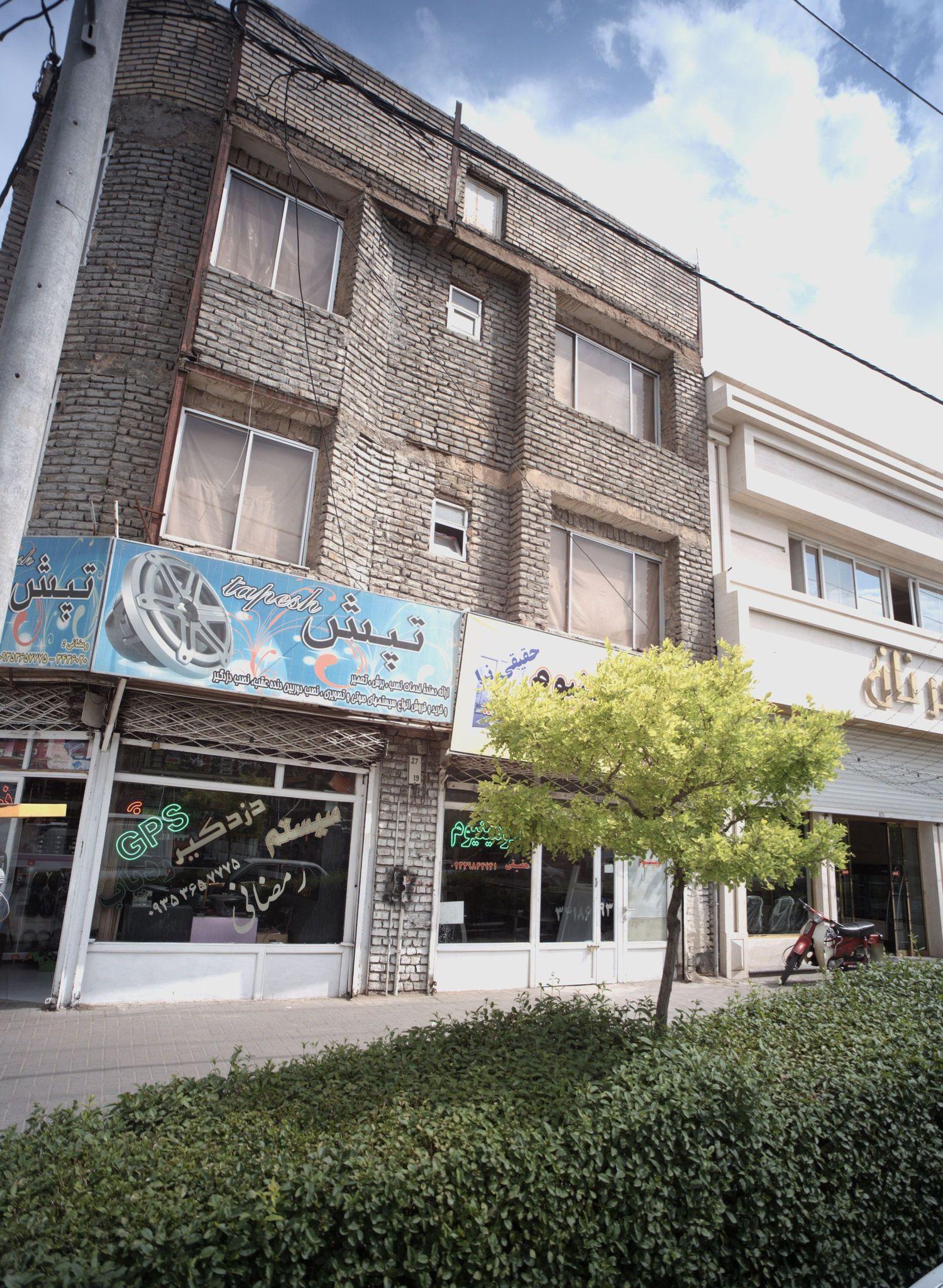 فروشگاه لوازم اتومبیل تپش