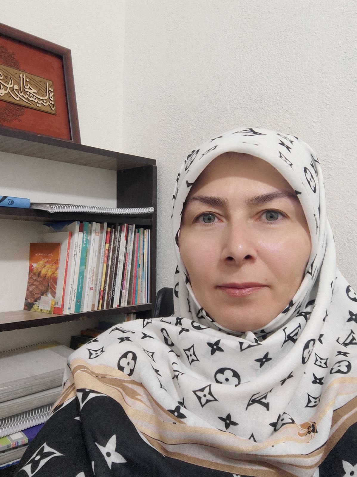 سیده زهرا حسینی مشاور کودک و نوجوان