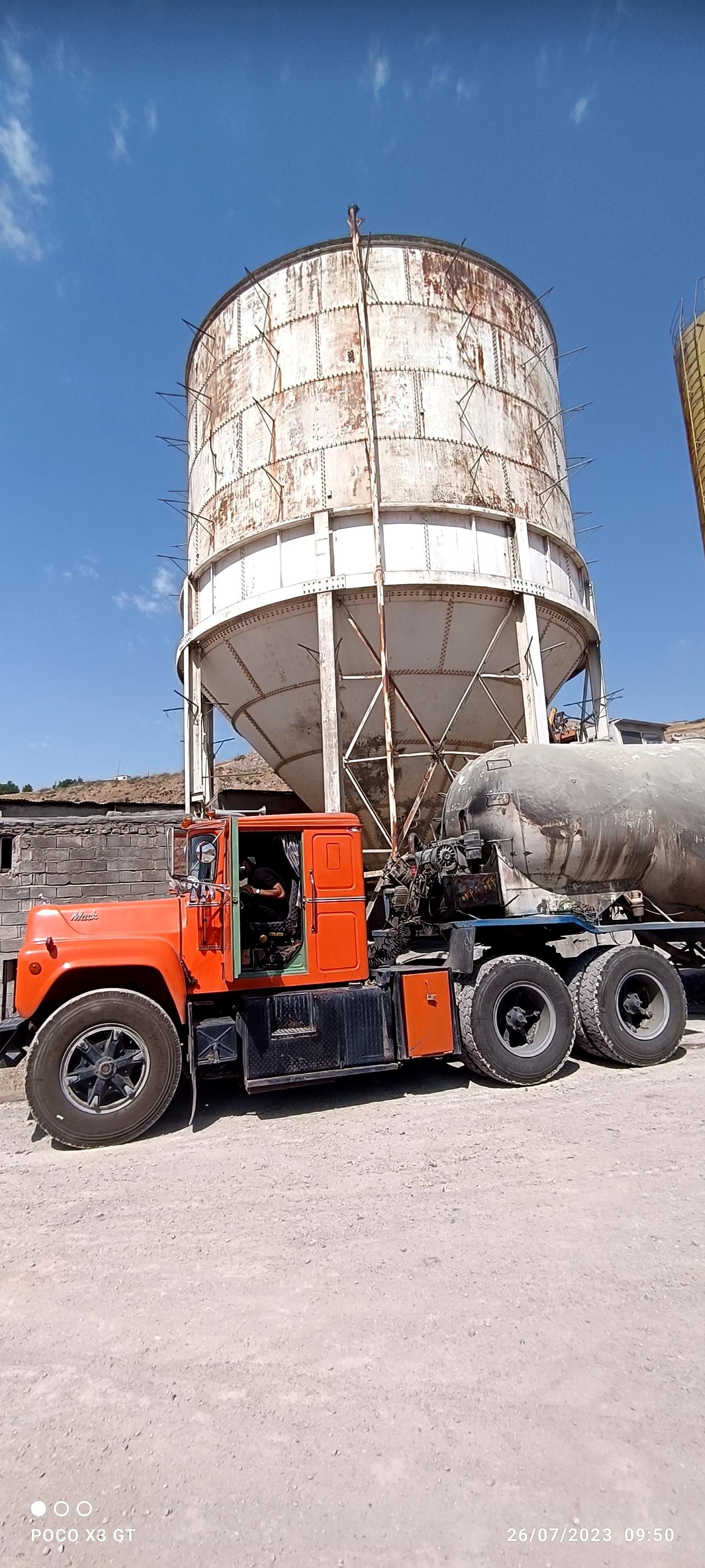 شرکت حمل ونقل سیمان بارتبریز