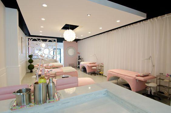 کلینیک مراقبت از زخم ریحان