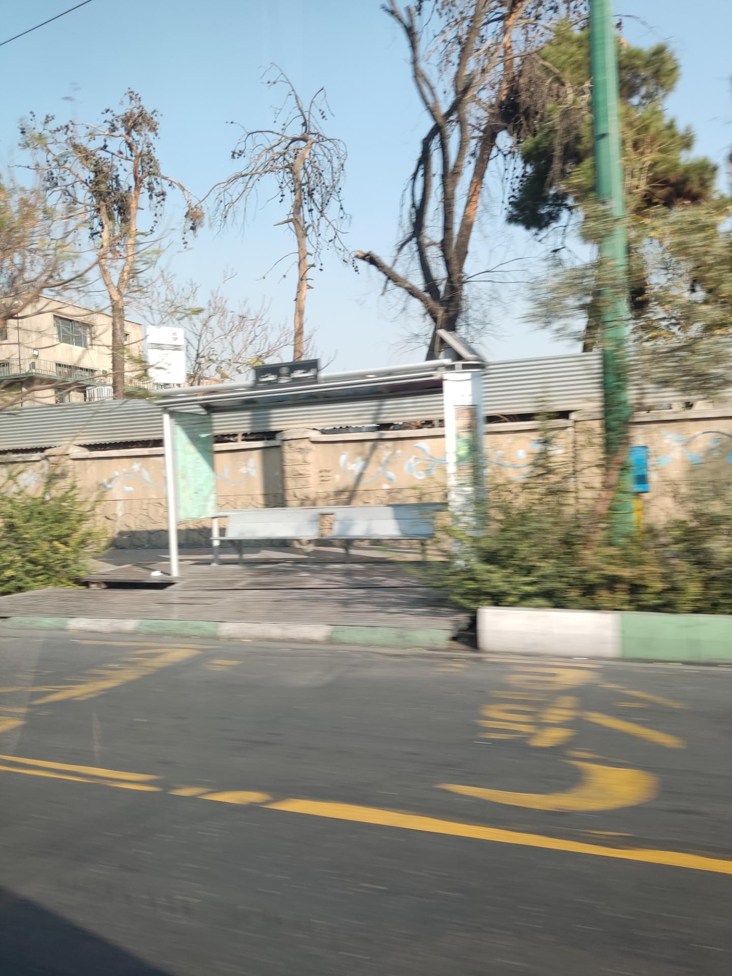 ایستگاه اتوبوس چهارراه روغن نباتی