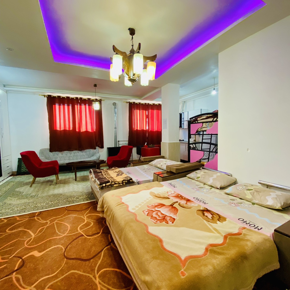 هتل تی تی باران