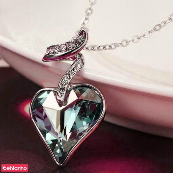 گالری مروارید سیاه