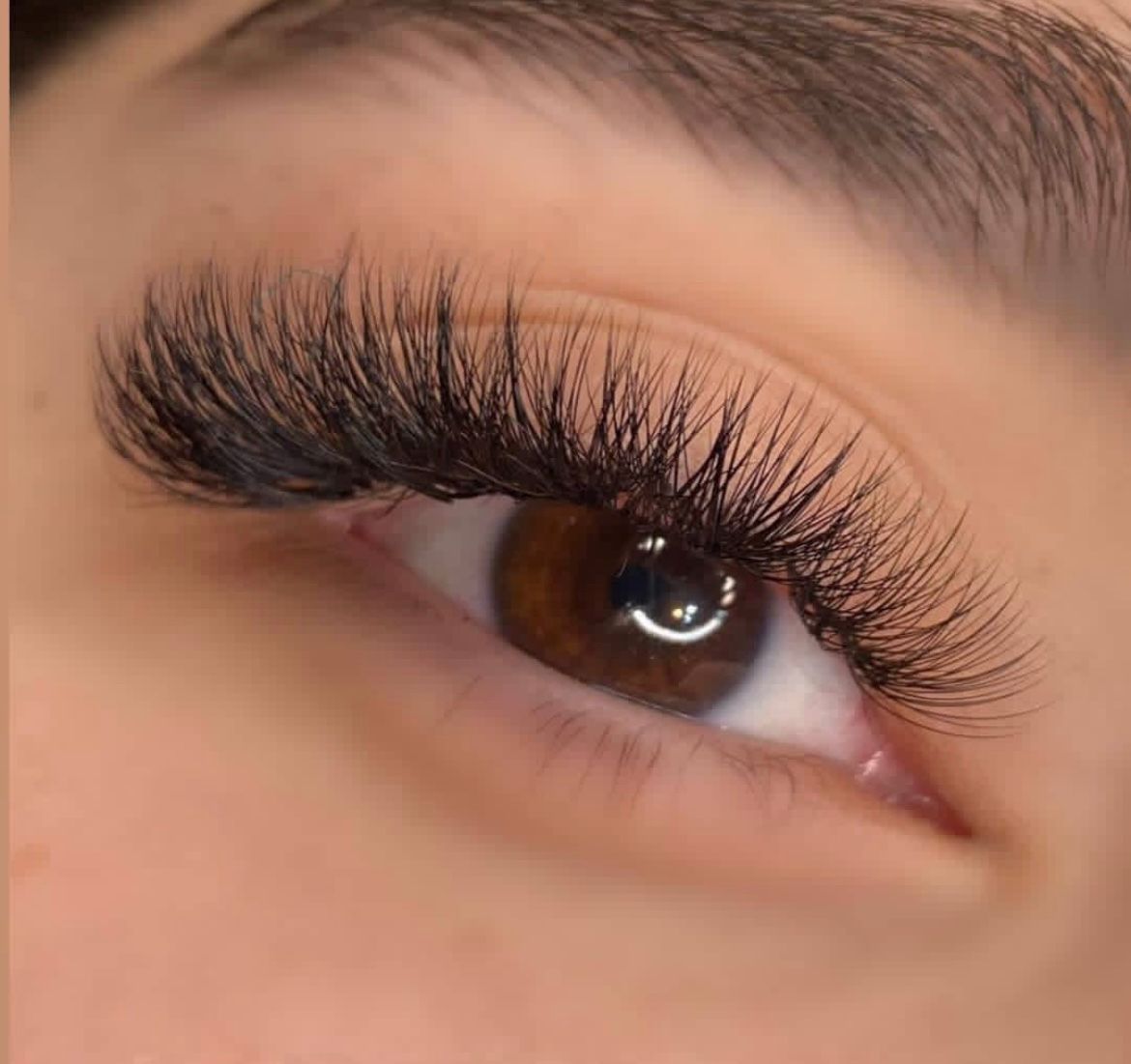 خدمات حرفه‌ای اکستنشن مژه مهدیه