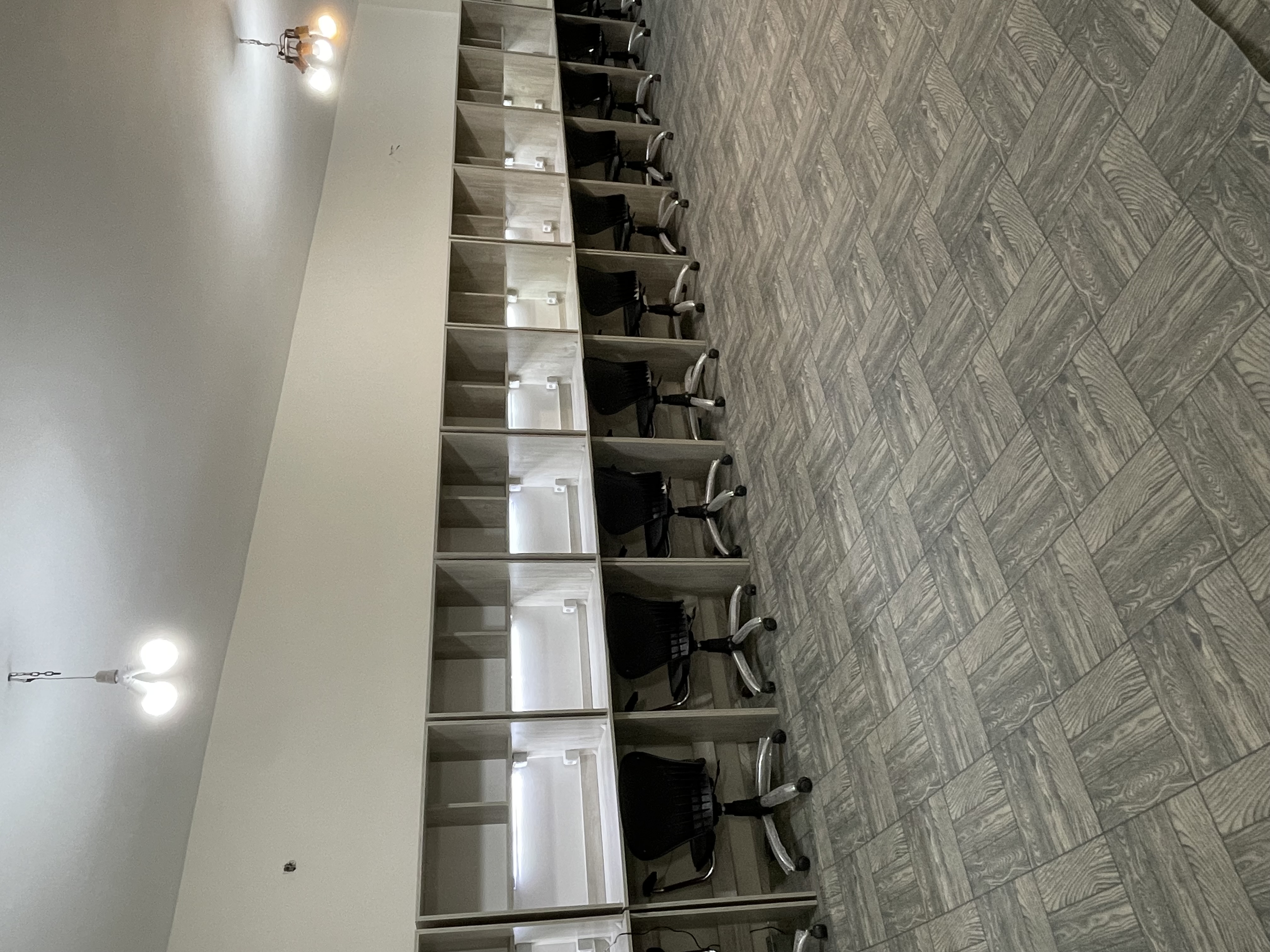 پانسیون مطالعاتی سالن مطالعه سرای دانش